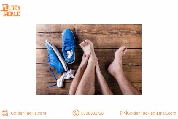 Đi giày đá bóng bị đau gót và nguyên nhân